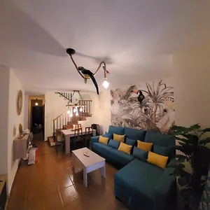 Residencial Oasis Park Apartamento Lajita